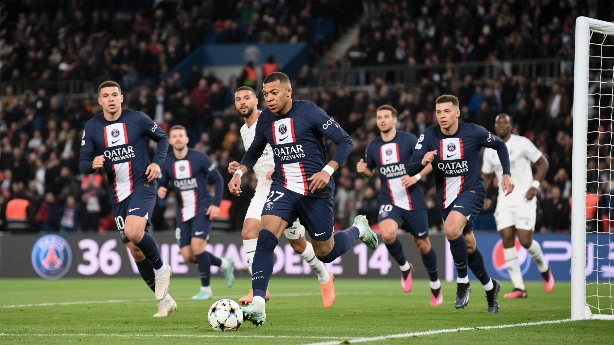 巴黎火力全开，36场比赛中有14场实现至少14次射门。